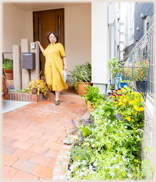 玄関先の花壇 Y様邸